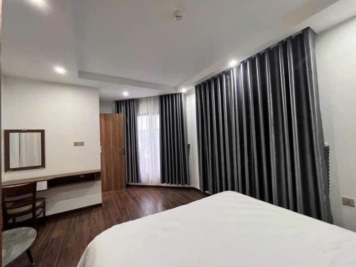 Royal Hotel & Apartment Da Nang Esterno foto
