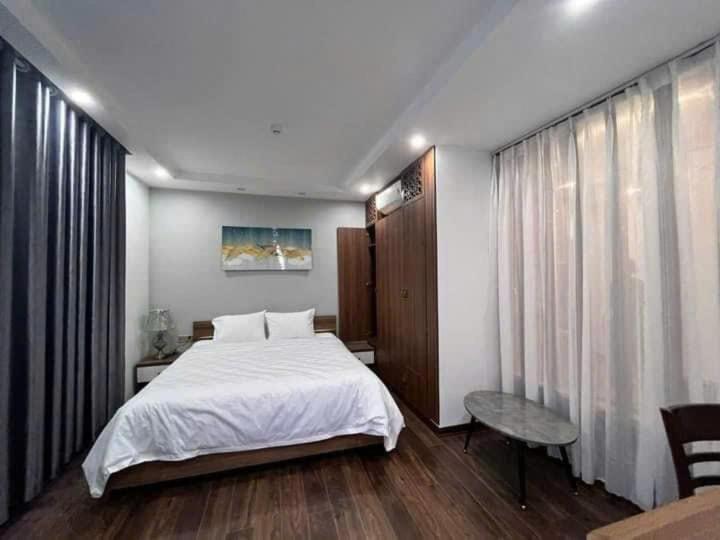 Royal Hotel & Apartment Da Nang Esterno foto